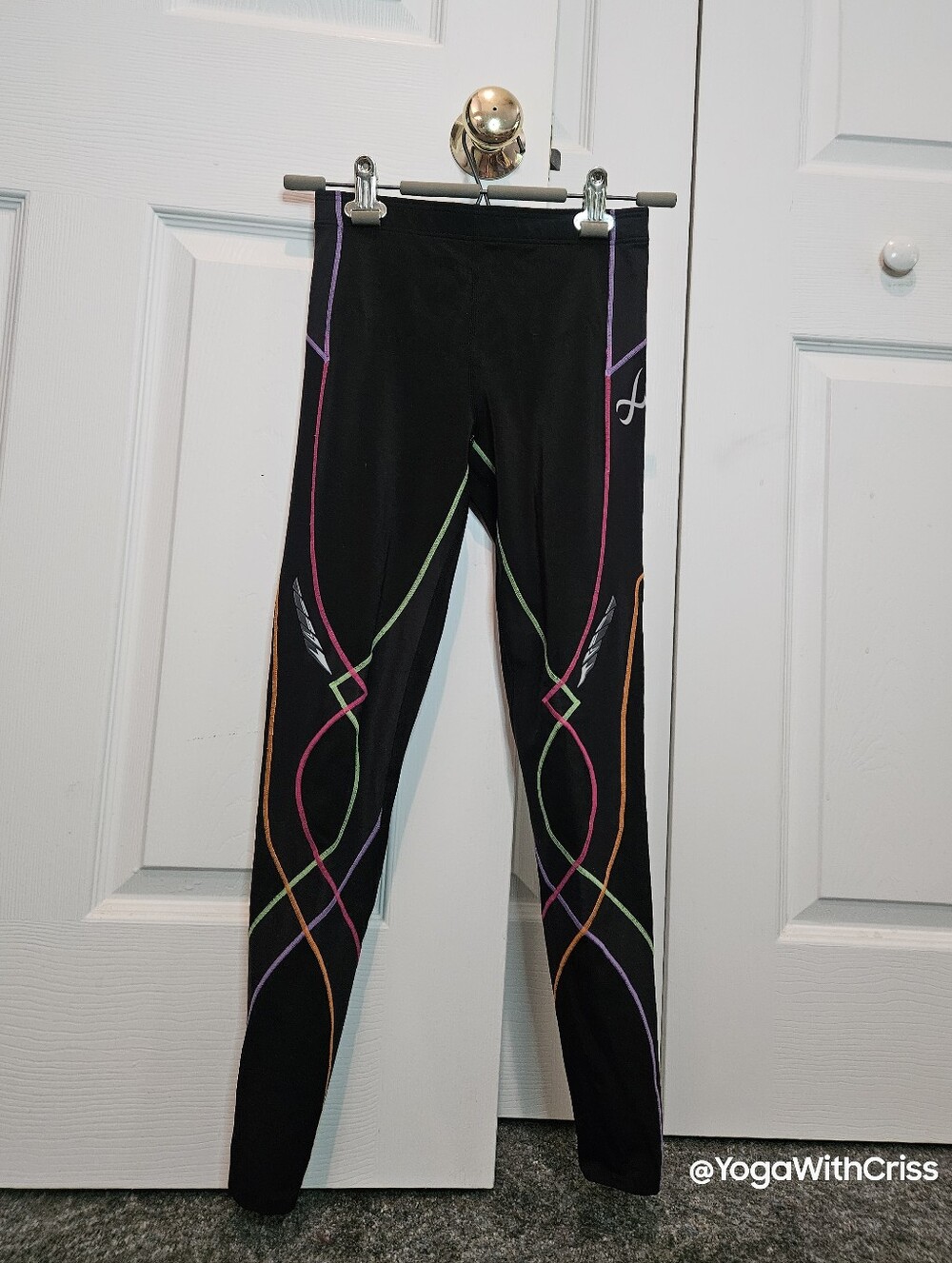 CW-X Stabilix leggings XS in EUC extra compression for enhanced performance